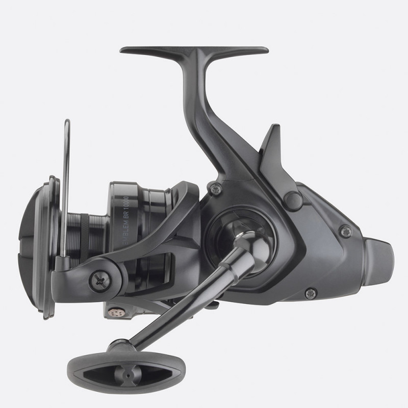 NAVIJÁK DAIWA 22 EMBLEM BR 10000