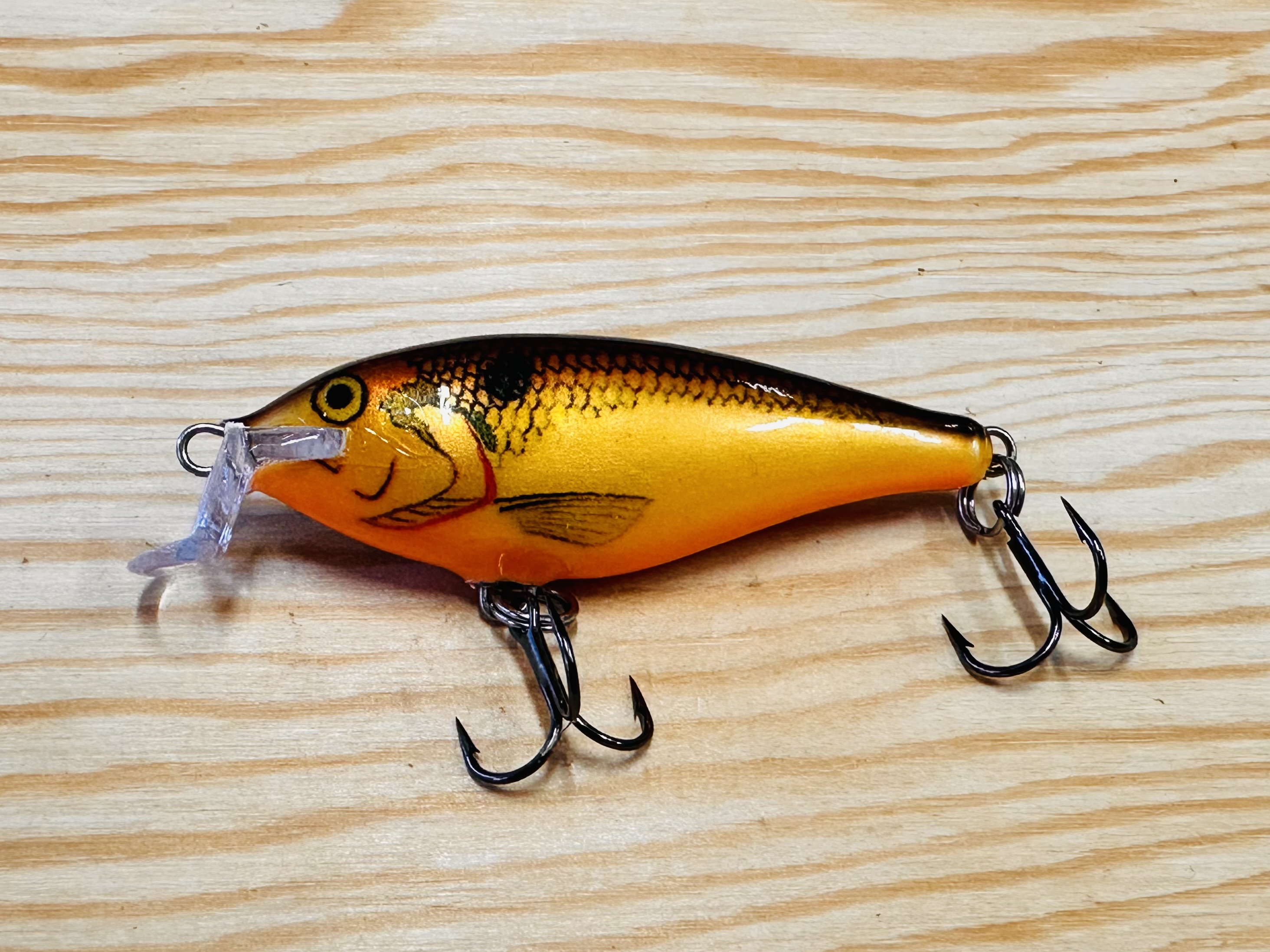 Wobler RAPALA Sahllow Shad Rap 05 CW 5cm / 5g 