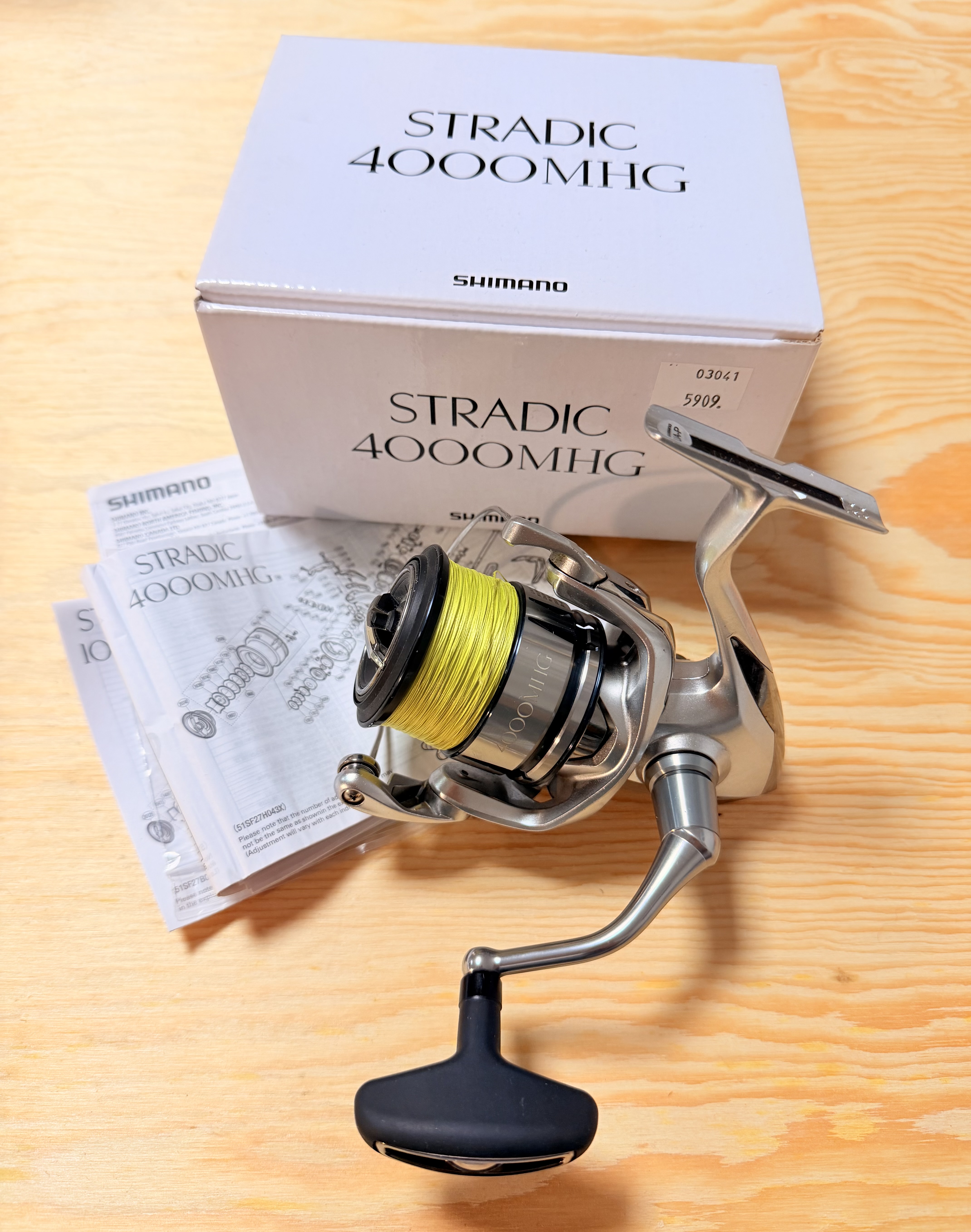 NAVIJÁK SHIMANO STRADIC 4000 MHG